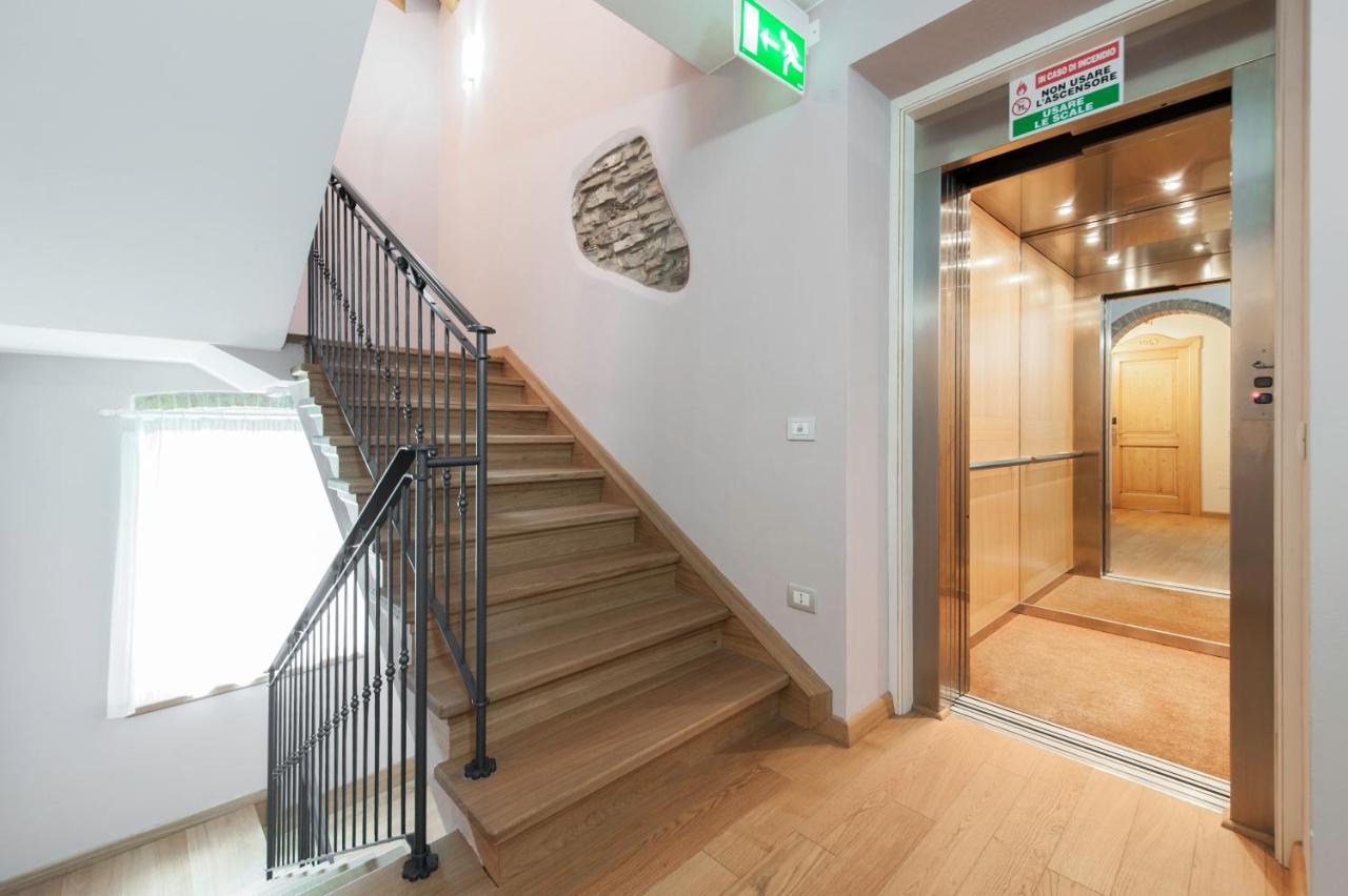 Albergo Parigi Arsie Exterior foto